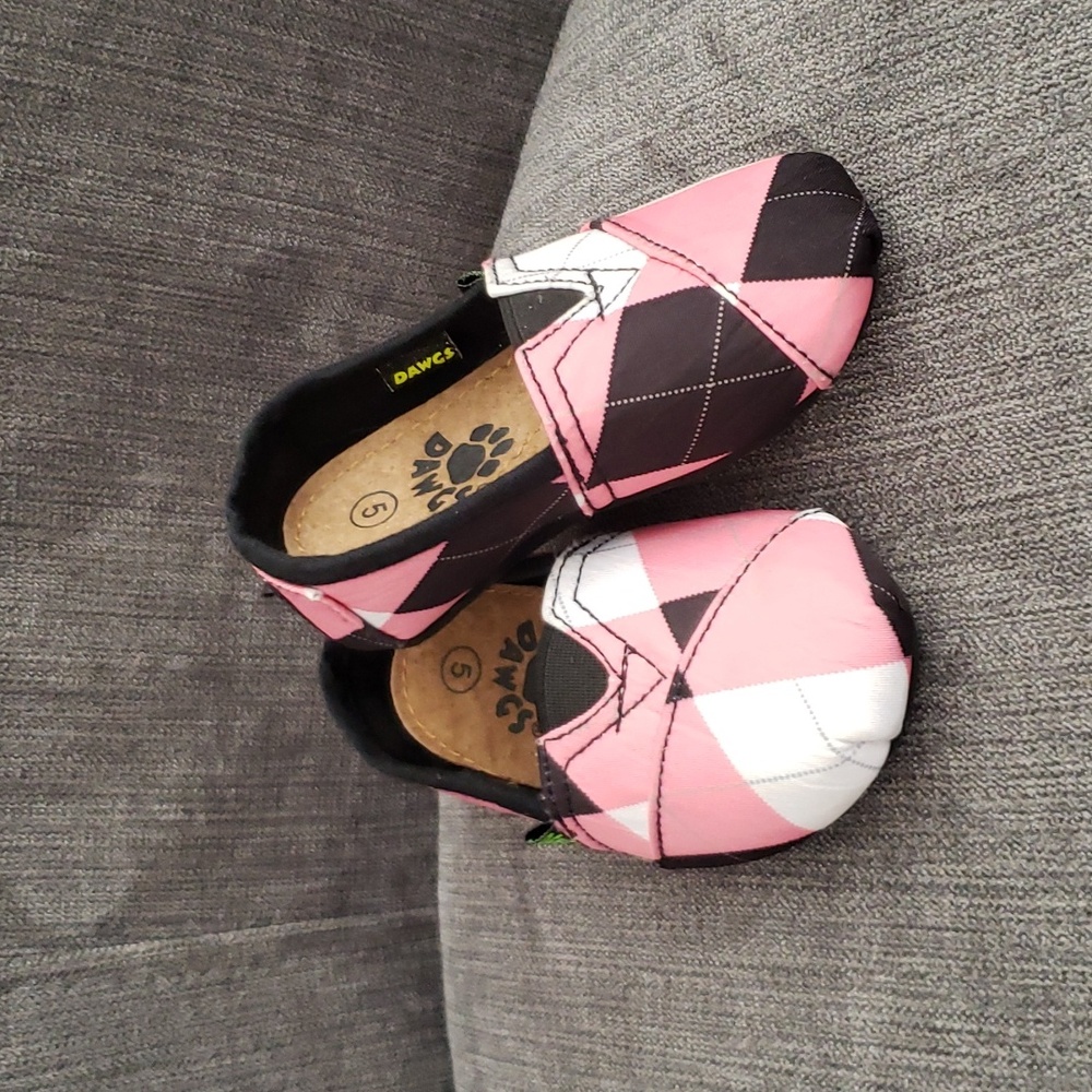DAWGS Sz 5 Infant/Toddler Kaymann Slip-ons